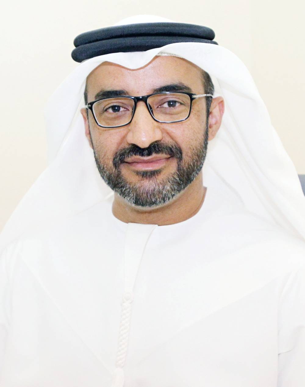 جمعية الاجتماعيين بدولة الإمارات تمنح خالد الظنحاني عضويتها الفخرية