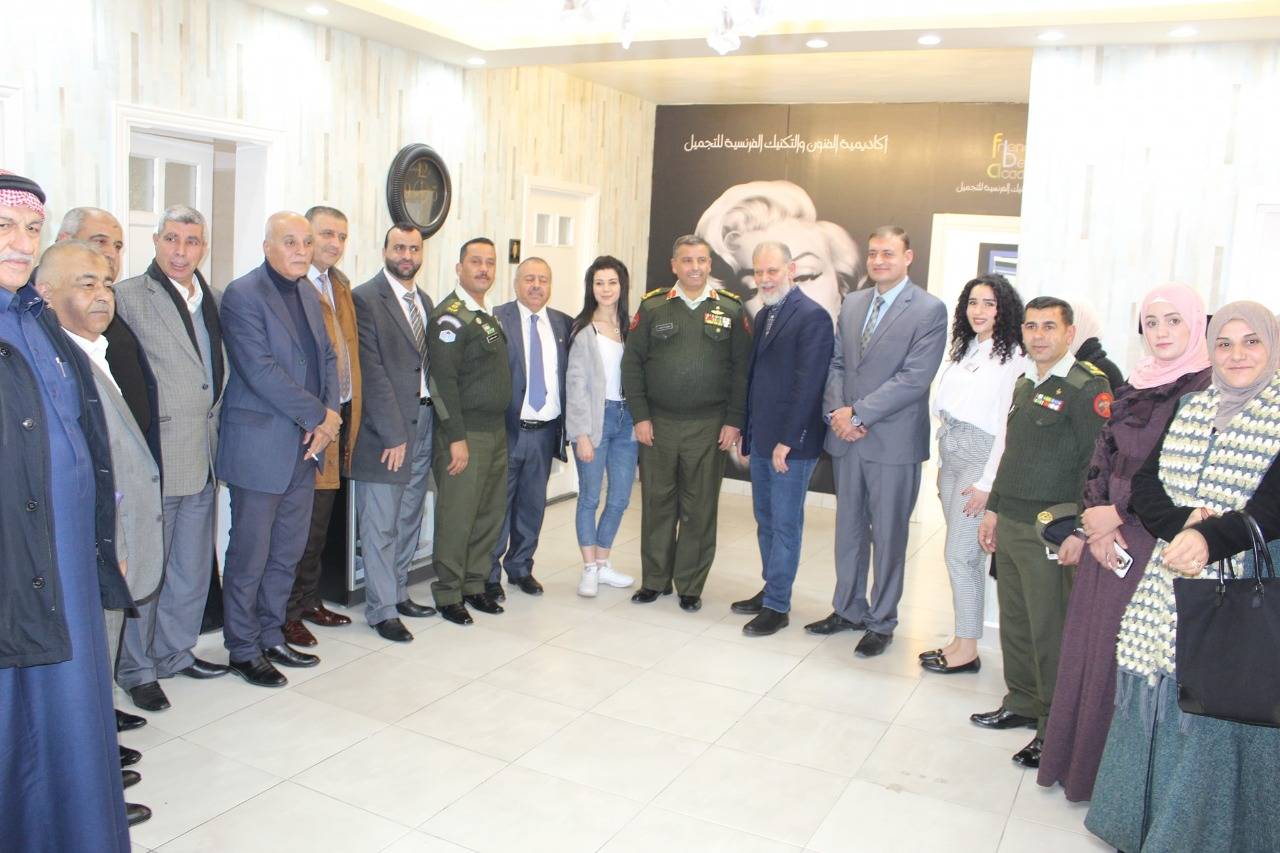 الشركة الوطنية للتشغيل والتدريب تطلق الحملة الاعلامية ( مهنتك بيدك) 