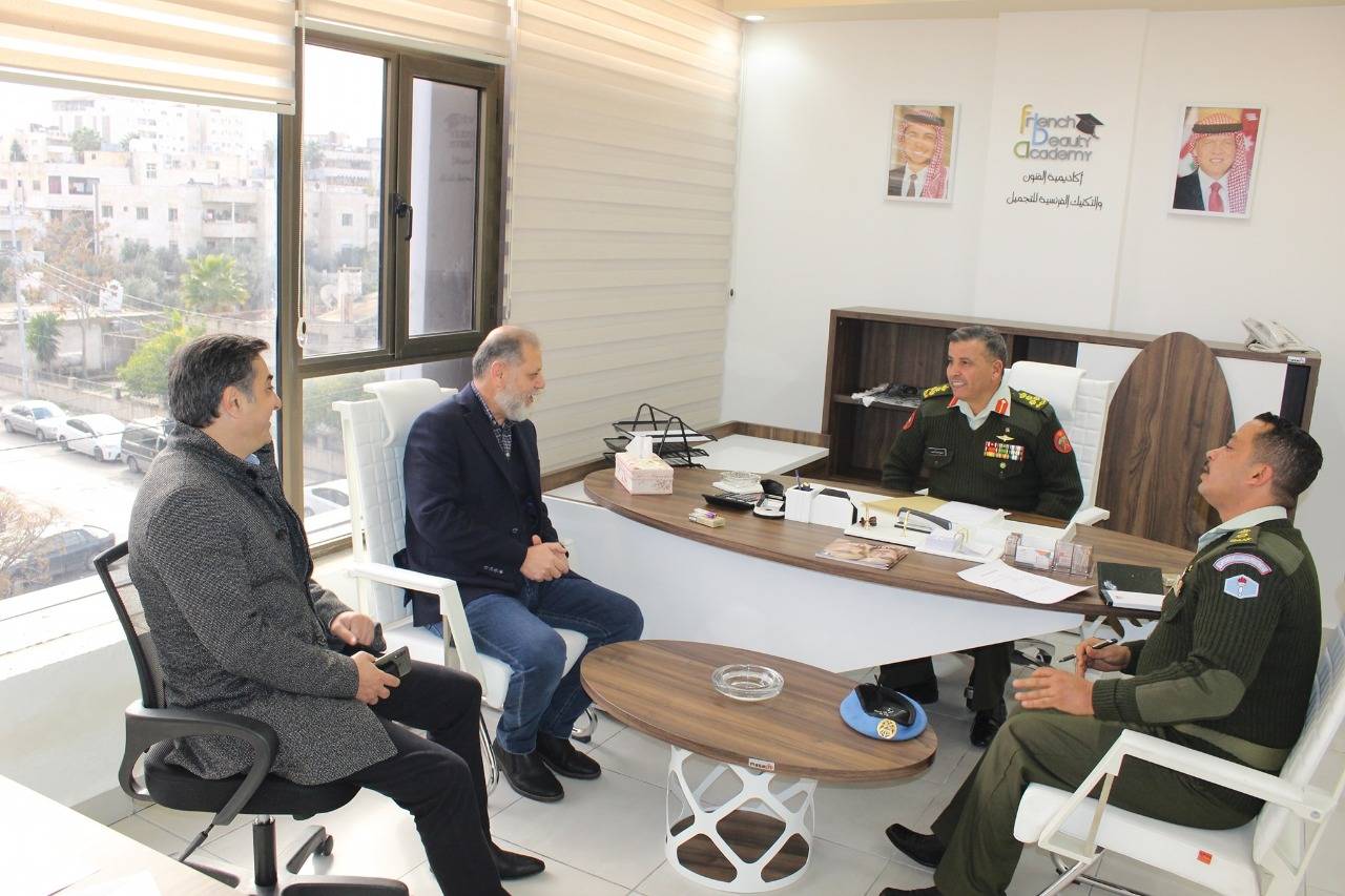 الشركة الوطنية للتشغيل والتدريب تطلق الحملة الاعلامية ( مهنتك بيدك) 