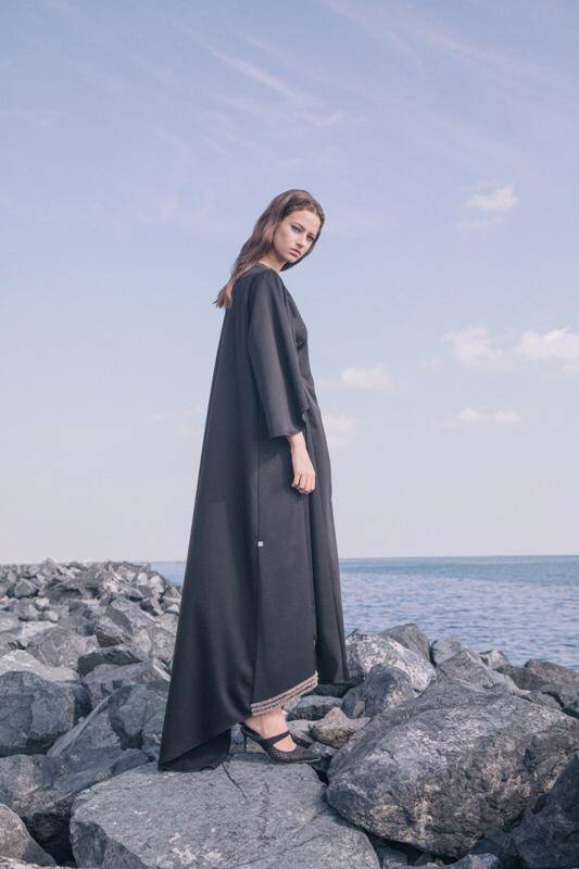 اناتومي تعكس جماليات التصاميم المحتشمةلتناسب كافة المواسم 