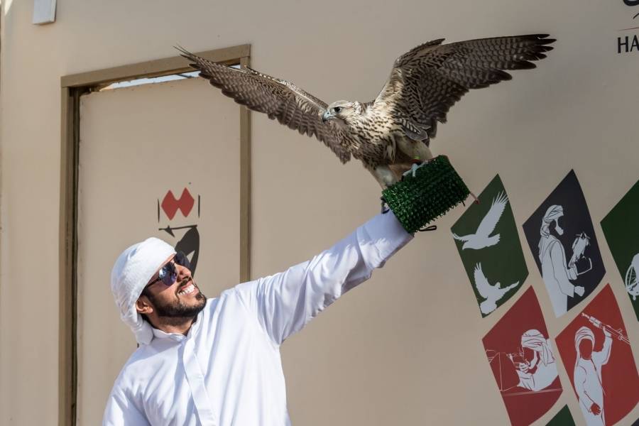 فريقا الظفرة و أف 3 يحلقان برموز الشيوخ في فخر الأجيال