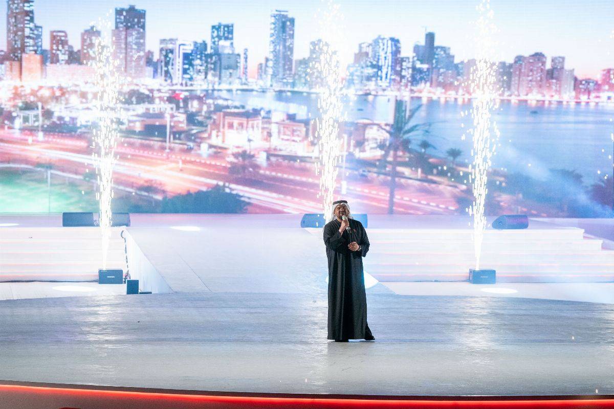 الفنان حسين الجسمي بإفتتاح عربیة السیدات 2020 بالشارقة: كم أنا فخور بنساء العرب