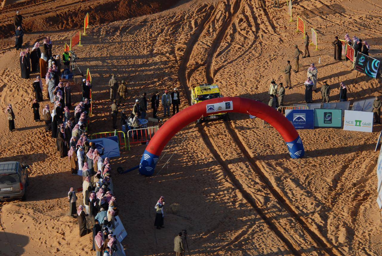 أمانة حائل وبلدياتها يستعدون لبطولة رالي حائل نيسان الدولي