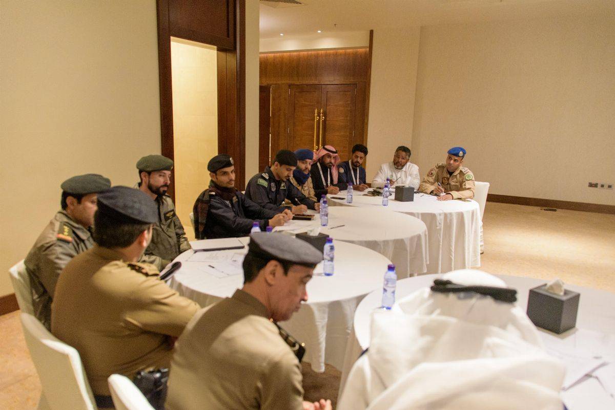 اجتماع تنسيقي للطائرات المشاركة برالي حائل نيسان 2020