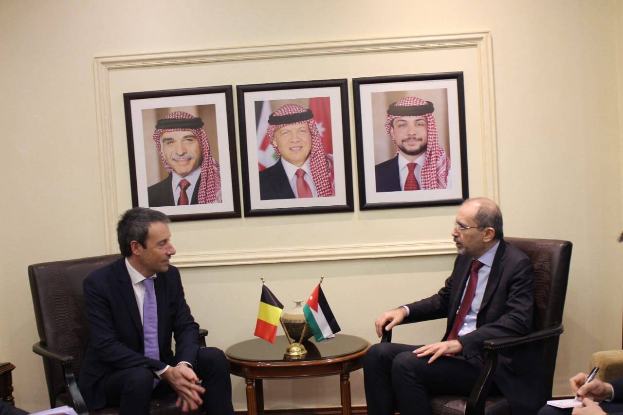 وزير الخارجية وشؤون المغتربين يلتقي وزير الخارجية والدفاع البلجيكي في زيارته الأولى للمملكة