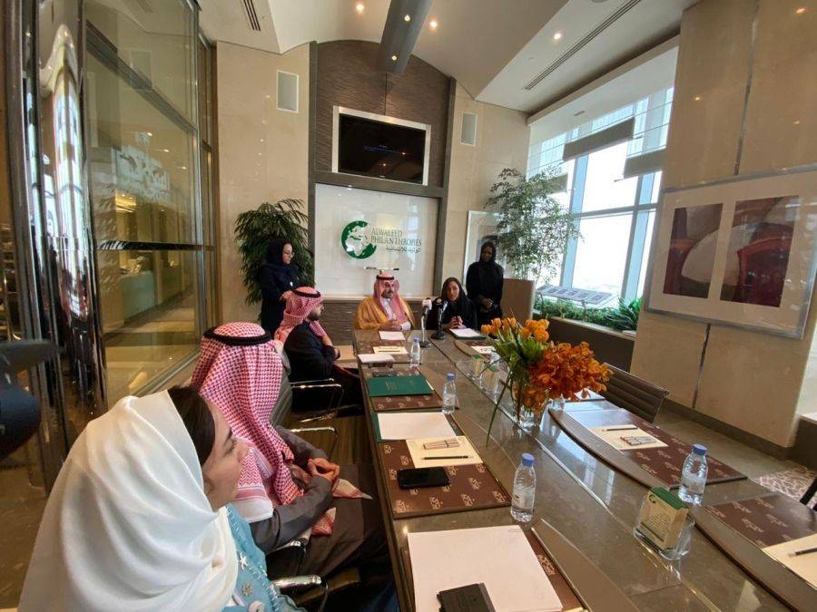 إعمار اليمن» يوقّع اتفاقية شراكة مع «الوليد الإنسانية»