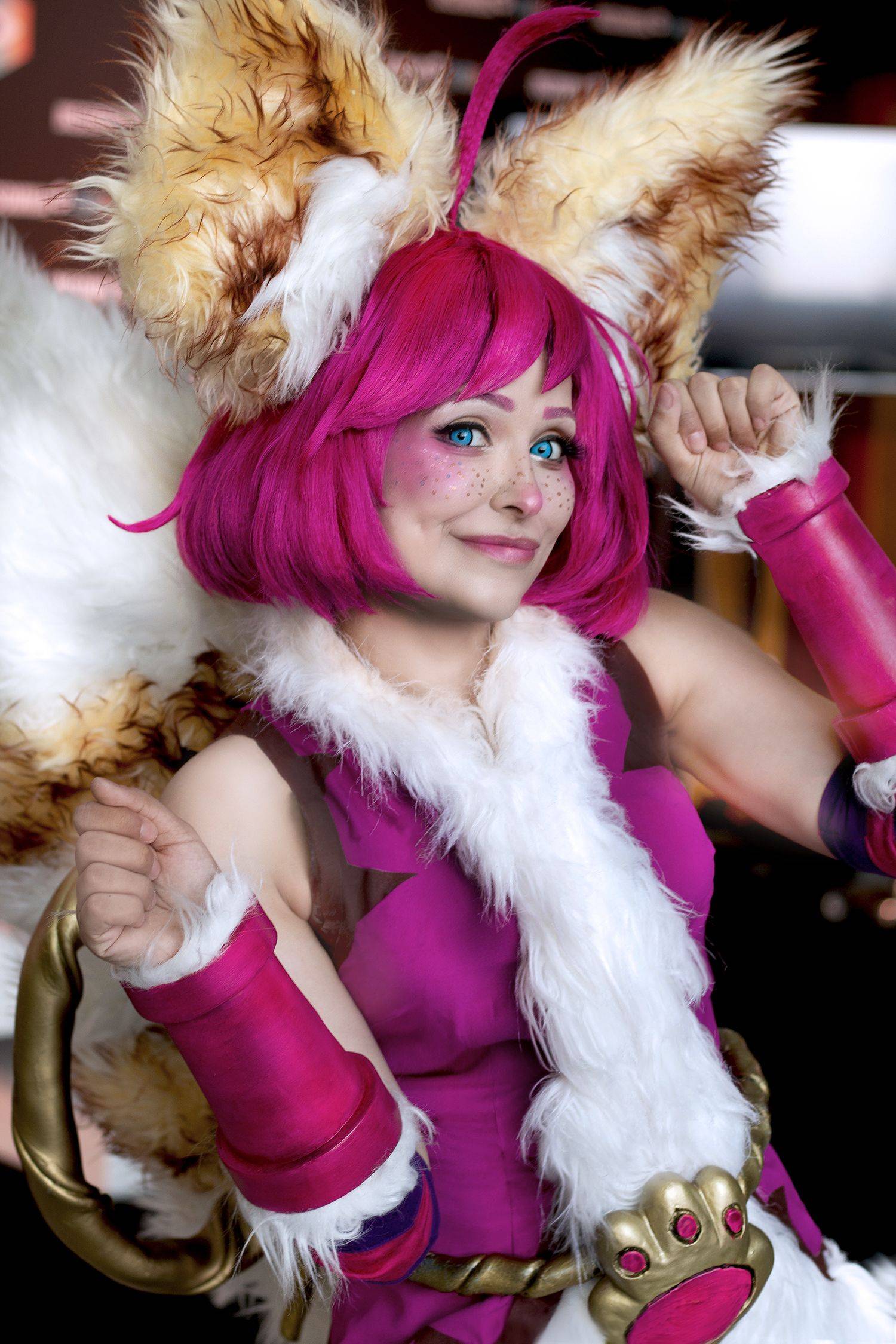 جالاكسي ريسر تفتح باب التسجيل للمشاركة في مسابقة غيرل غيمر كوسبلاي دبي