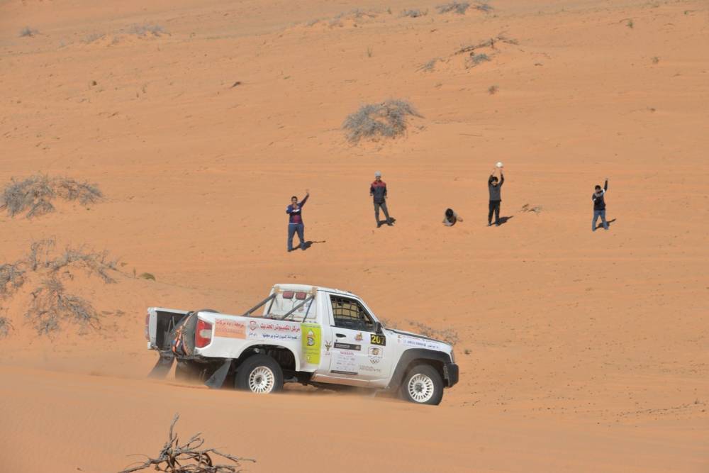 صالح العبدالعالي يٌحافظ على صدارة الترتيب العام في رالي حائل نيسّان الدولي