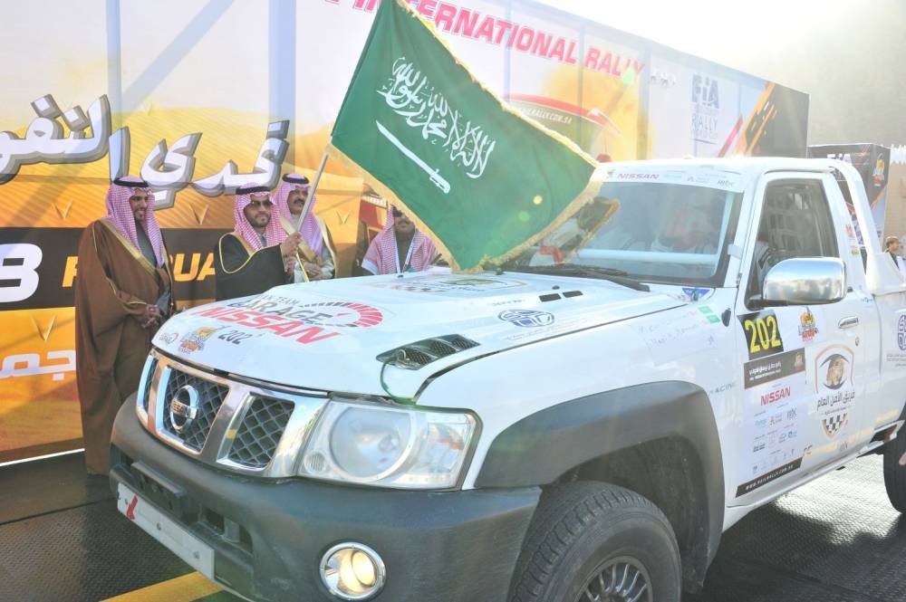 نائب أمير المنطقة.. تجربة الرالي ممتعة ومشوقة