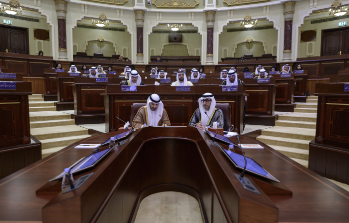 المجلس الاستشاري لإمارة الشارقة يجيز مشروع تنظيم فرع الأكاديمية العربية للعلوم والتكنولوجيا والنقل البحري