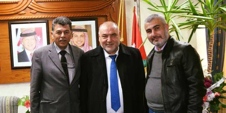 رئيس الجامعة الهاشمية الدكتور فواز الزبون يلتقي مدير مكتب جائزة الملك عبدالله الثاني للإبداع