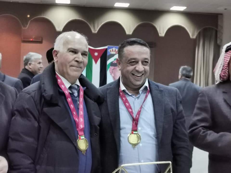 الوزيران سامي الداوود وفارس بريزات يهنئان نادي شباب الفحيص للسيدات