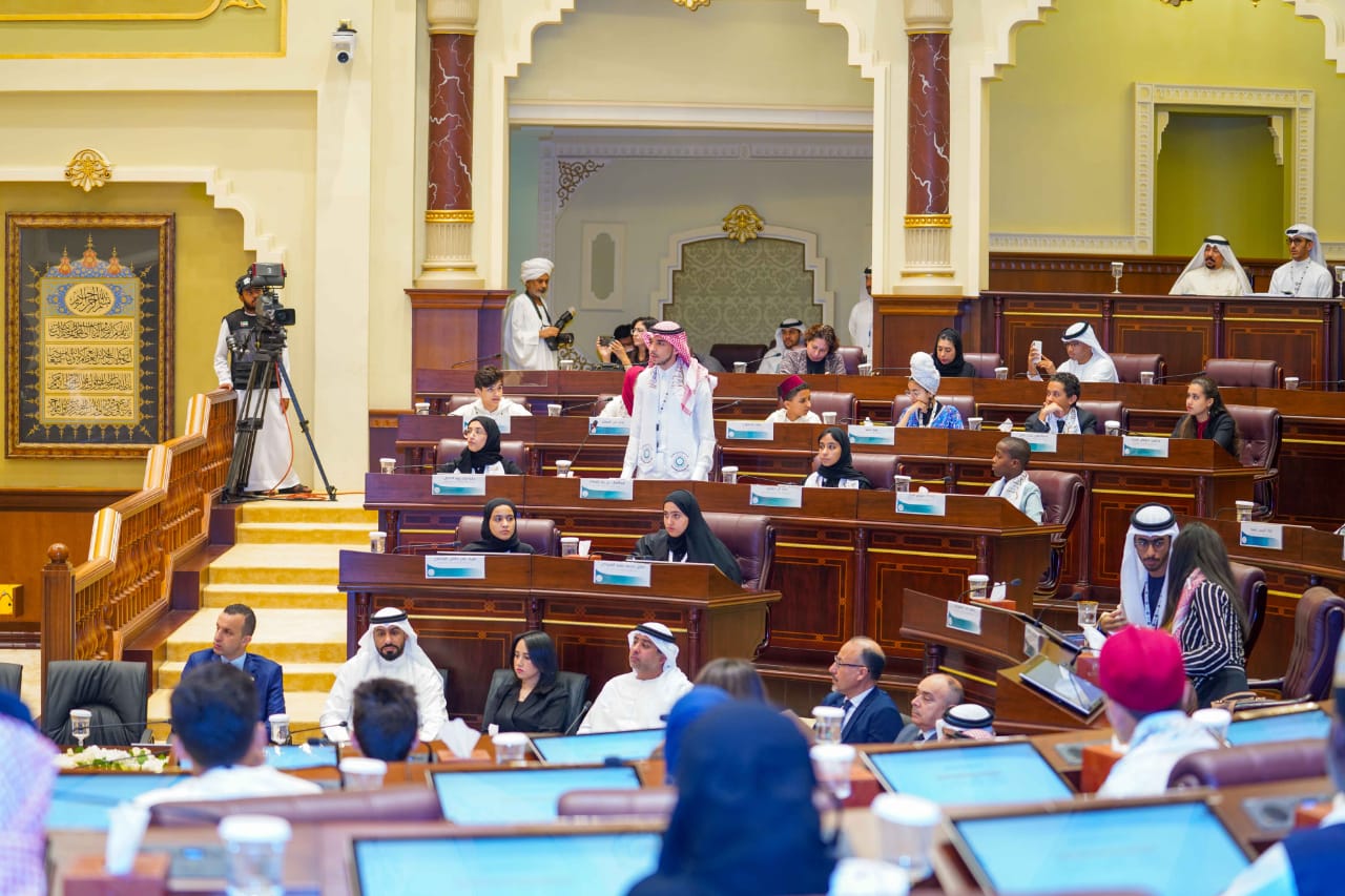 البرلمان العربي للطفل یدعو لبناء صرح تعلیمي عربي موحد