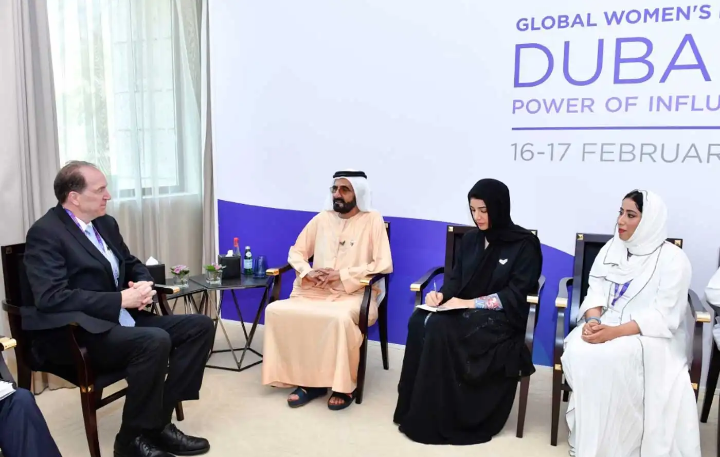 محمد بن راشد يستقبل رئيس مجموعة البنك الدولي