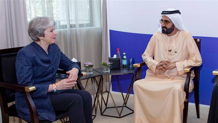محمد بن راشد يستقبل رئيسة الوزراء البريطانية السابقة