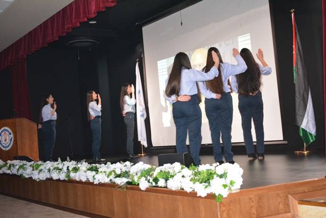 افتتاح مسرح المؤسس المرحوم د. احمد الحوراني في مدارس الجامعة وسط حفل تكريمي بهيج