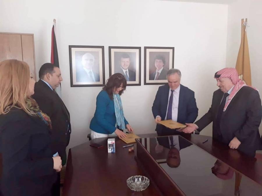 توقيع مذكرة تفاهم ما بين جامعة الحسين بن طلال ومركز الشفافية الأردني