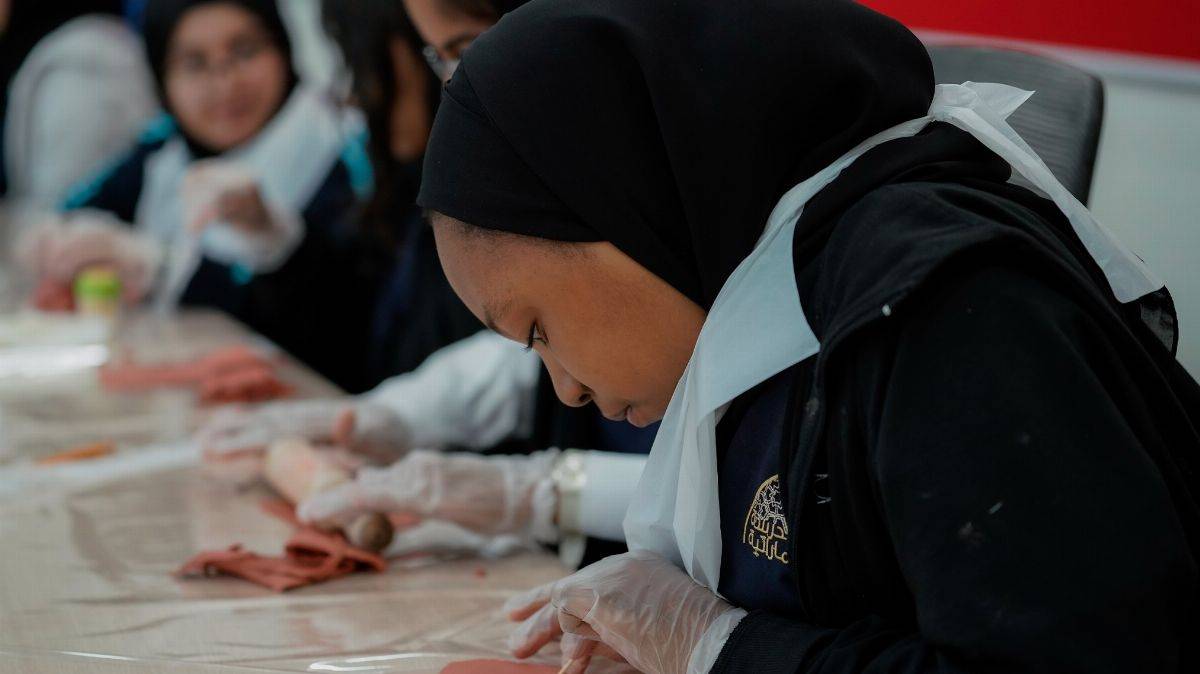 ھیئة الشارقة للآثار تبدأ بتنظیم سلسلة من الورش التوعویة في  مدارس الإمارة