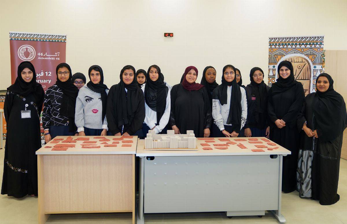 ھیئة الشارقة للآثار تبدأ بتنظیم سلسلة من الورش التوعویة في  مدارس الإمارة