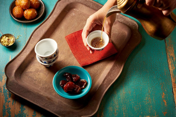 انطلق في رحلة استثنائية من عالم المذاقات خلال مهرجان دبي للمأكولات