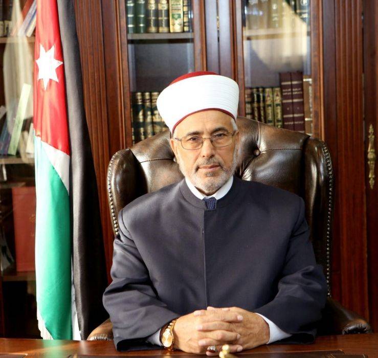 قاضي القضاة : 97.4 نسبة الفصل بالقضايا الشرعية العام الماضي