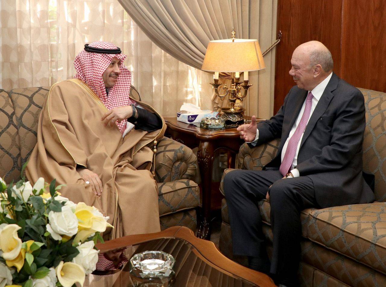 فيصل الفايز يؤكد على عمق العلاقات الاستراتيجية الاردنية السعودية