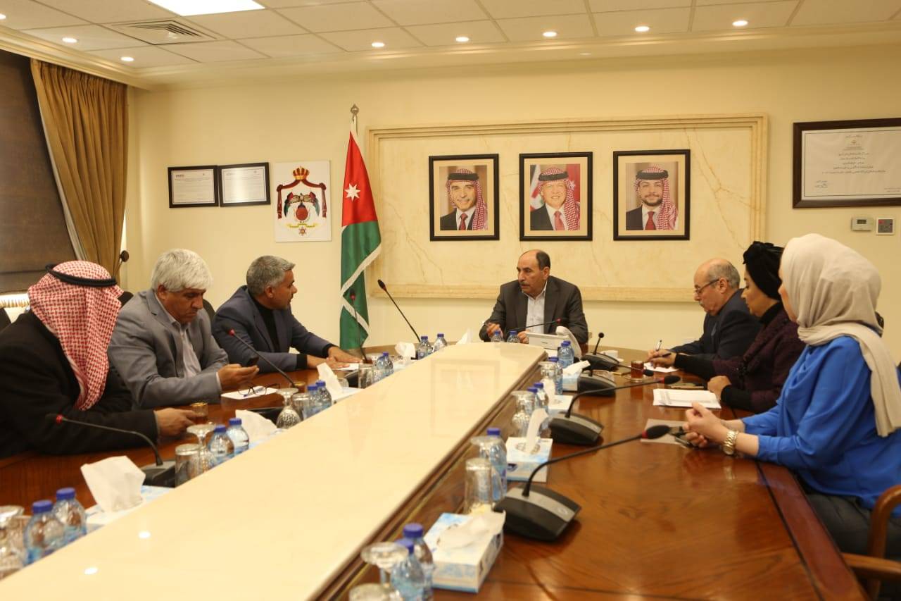 وزير الأشغال العامة والإسكان يستقبل رئيس مجلس محافظة معان 