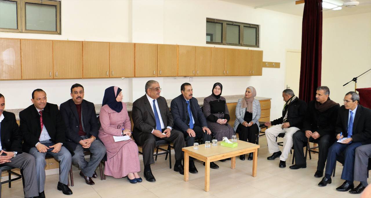 النعيمي يتفقد عدداً من المدارس التابعة لمديرية التربية والتعليم للواء ناعور