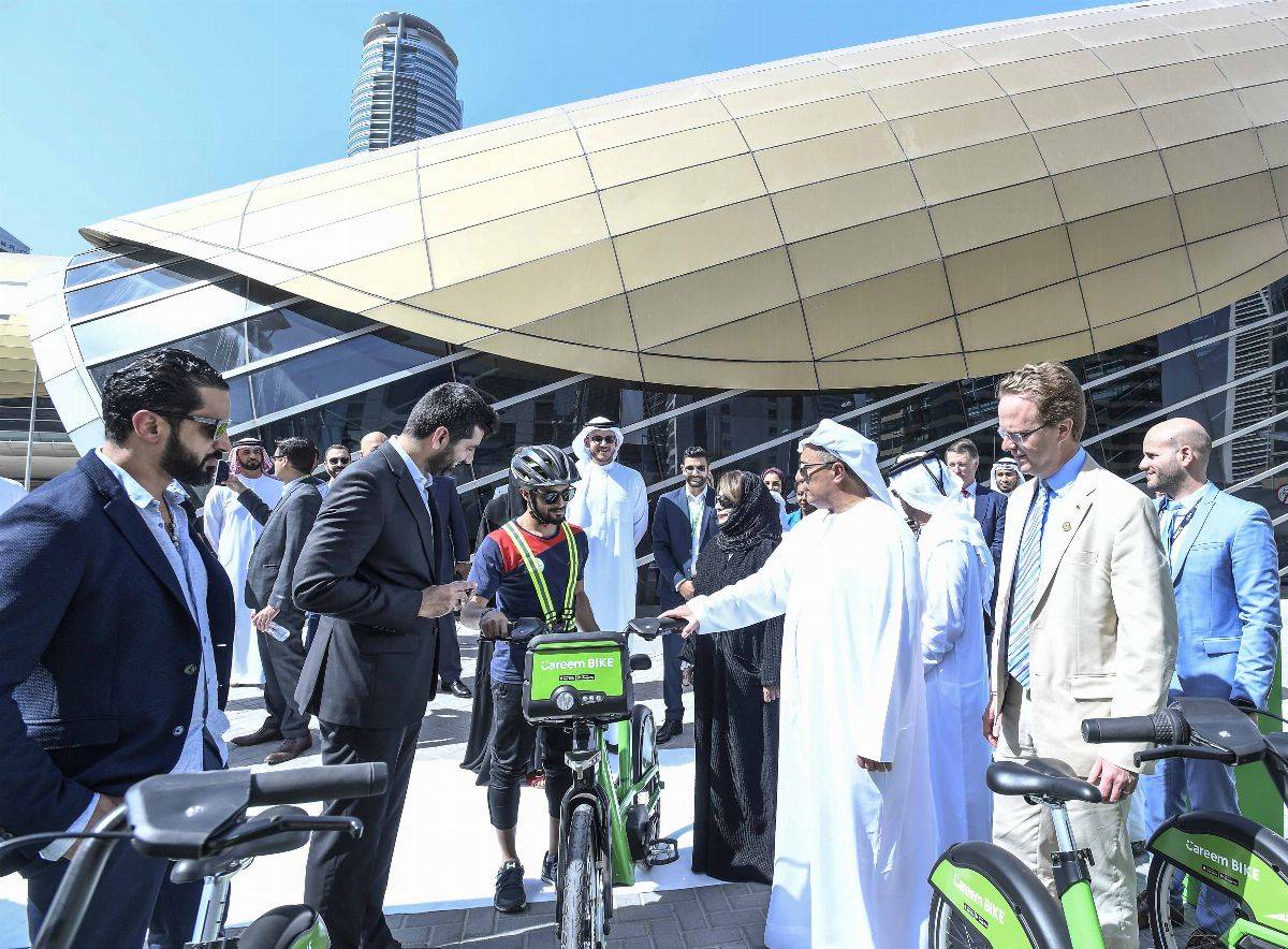 (طرق دبي) و(كریم) تطلقان خدمة تأجیر الدراجات الھوائیة 