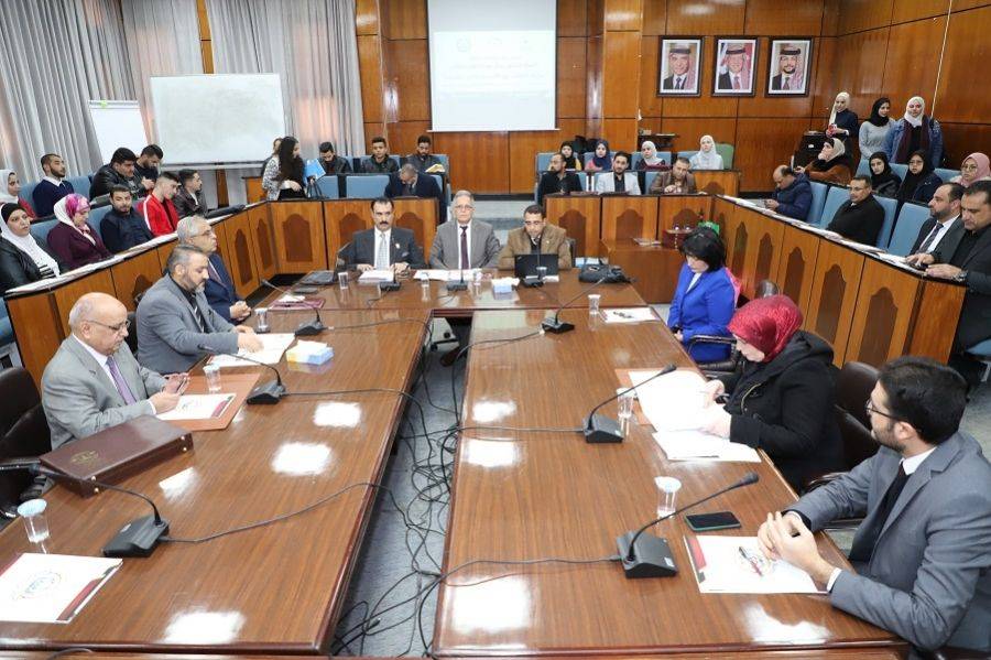 مشاركون في ندوة بجامعة اليرموك : البيئة الأردنية طاردة للتطرف