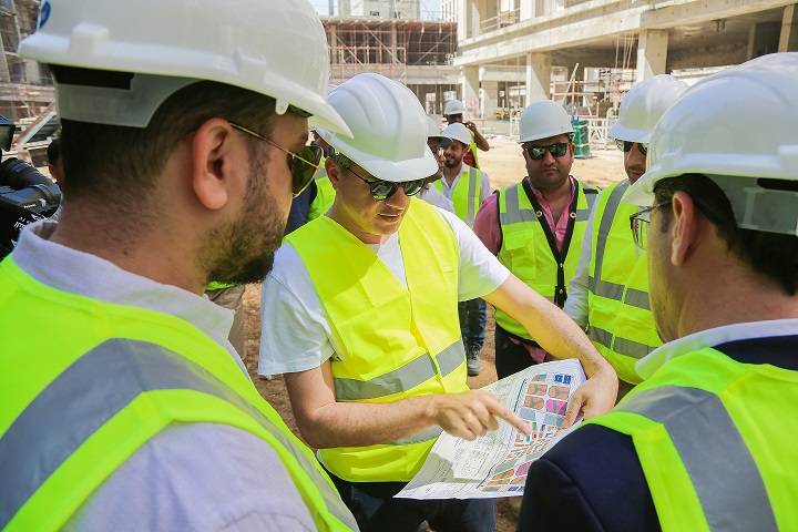 62% نسبة إنجاز المرحلة الأولى من مشروع الممشى بالشارقة 