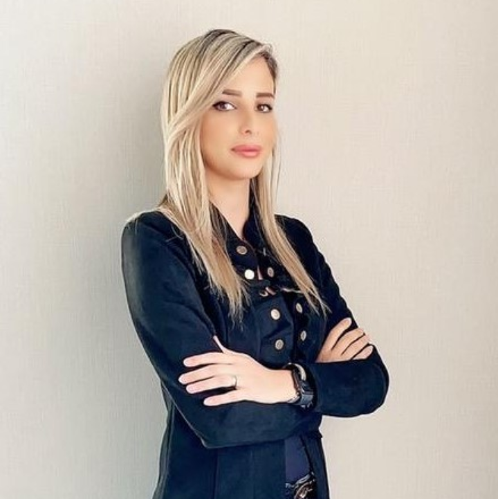 الظاھري جونز أند كلارك تعلن تعیین مدیر تطویر أعمال جدید