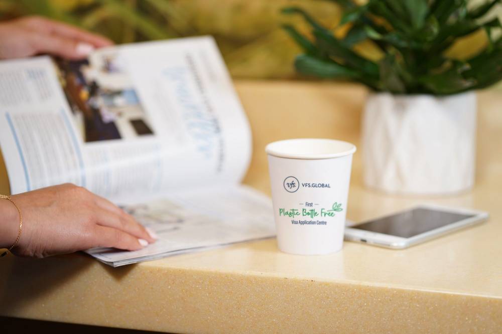 «في إف إس غلوبال» تطلق مبادرة خاصة للحد من استخدام العبوات البلاستيكية 