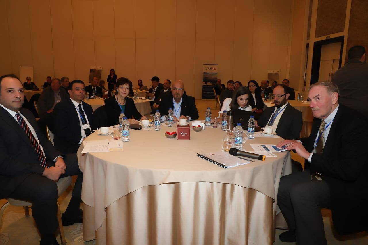 وزير المياه والري يطلق المرحلة الاولى من مشروع الناقل الوطني للمياه