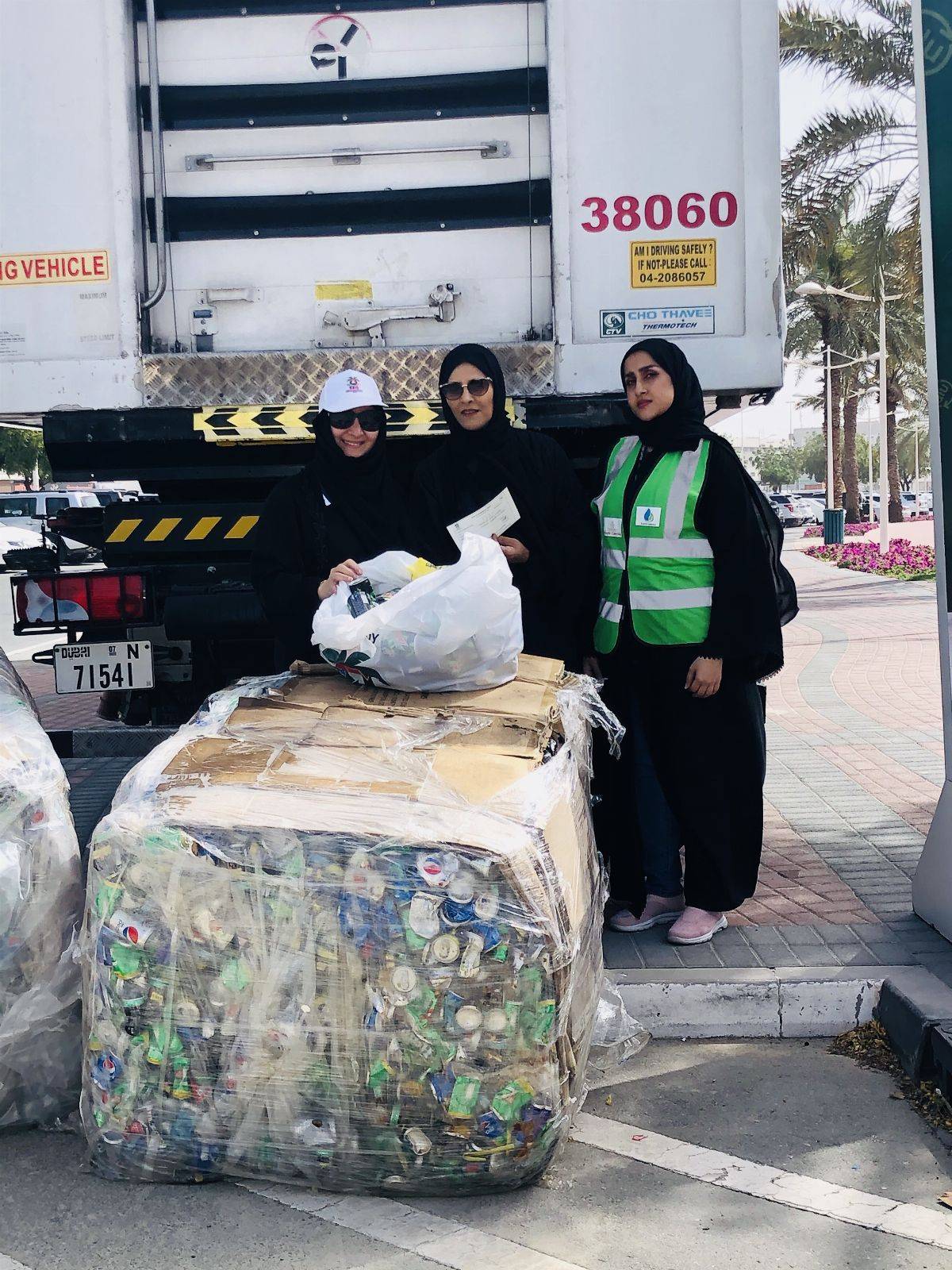 مجموعة عمل الإمارات للبیئة توقف تحویل 235,5 كغ من الألمنیوم من الوصول إلى مدافن القمامة في الإمارات