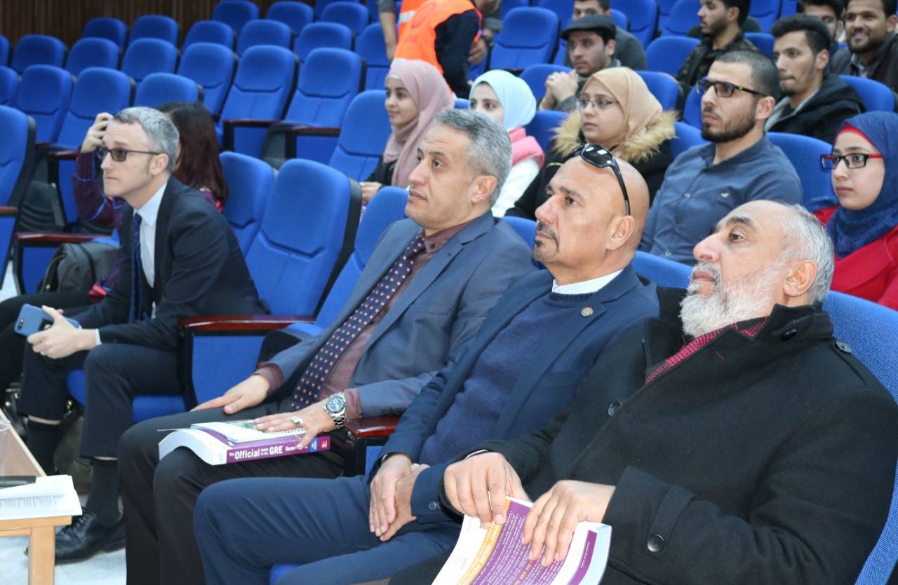 وفد من السفارة الأمريكية في عمان يزور جامعة الحسين بن طلال