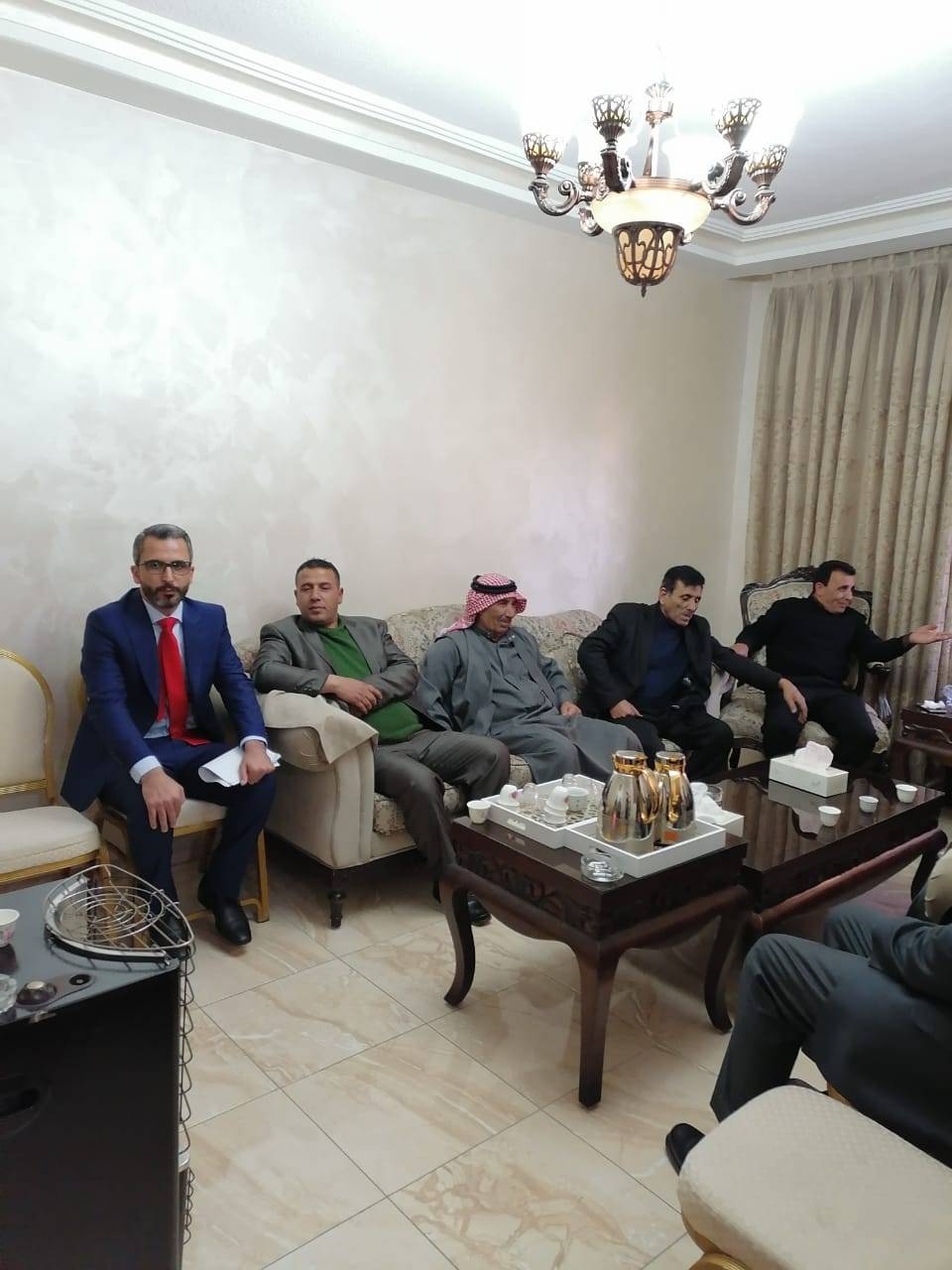 العبابيد والسلطية نسايب .. الف مبارك للعروسين