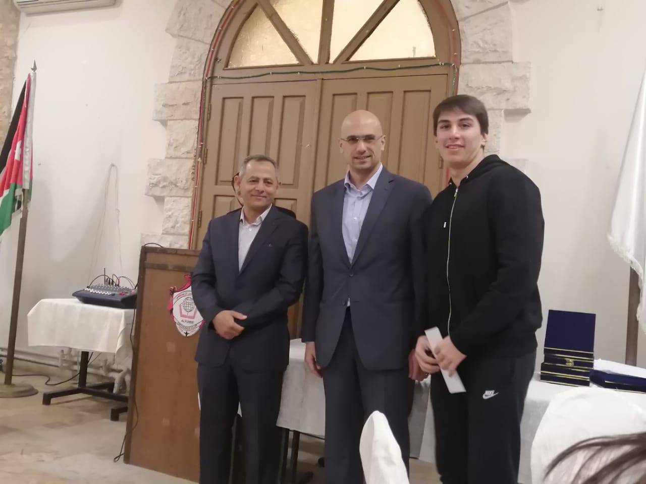 الاتحاد الأردني للسباحة يحتفي بسباحي المنتخب الوطني