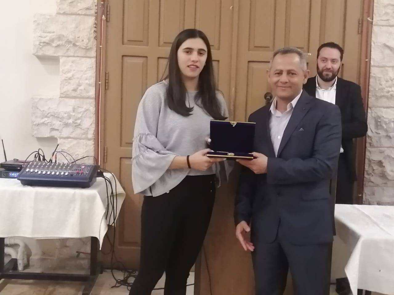 الاتحاد الأردني للسباحة يحتفي بسباحي المنتخب الوطني