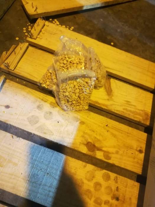 مكافحة المخدرات تحبط محاولة تهريب ٣٢٠ الف حبة مخدرة الى احدى دول الجوار