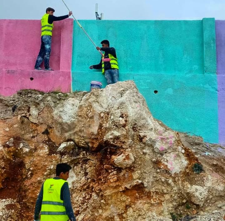  ألوان وكلنا الاردن وإسناد ينفذون عملا تطوعيا في مدرسة الرباحية الجنوبية