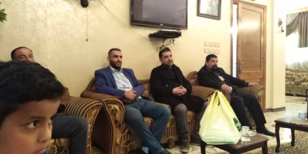 شمس العطاء لا تغيب .. الدكتورة نوال العجارمة تترأس وفد تربوي لزيارة أحد الطلبة