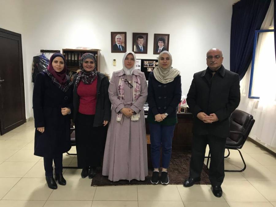 مركز لغات جامعة فیلادلفیا یلتقي نائب رئیس الجمعیة الأردنیة لخریجي جایكا