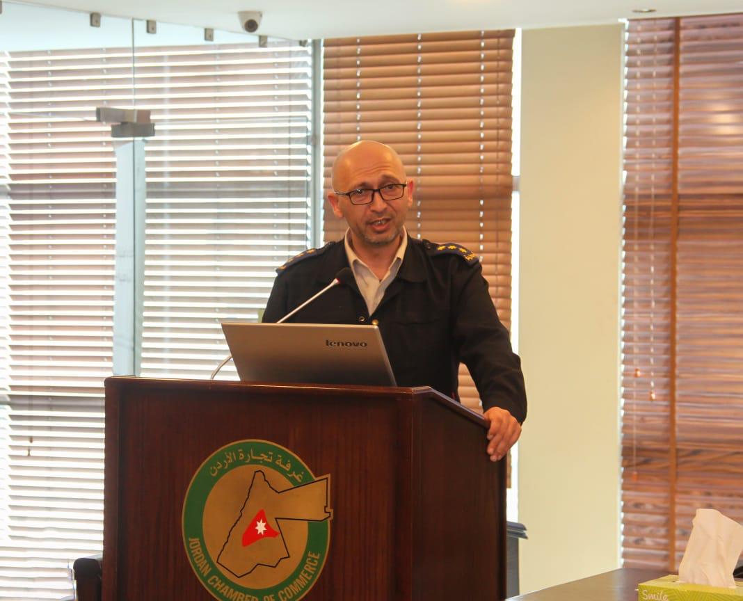 دائرة الجمارك تشارك في ورشة تدريبية للتعريف بالقائمة الذهبية