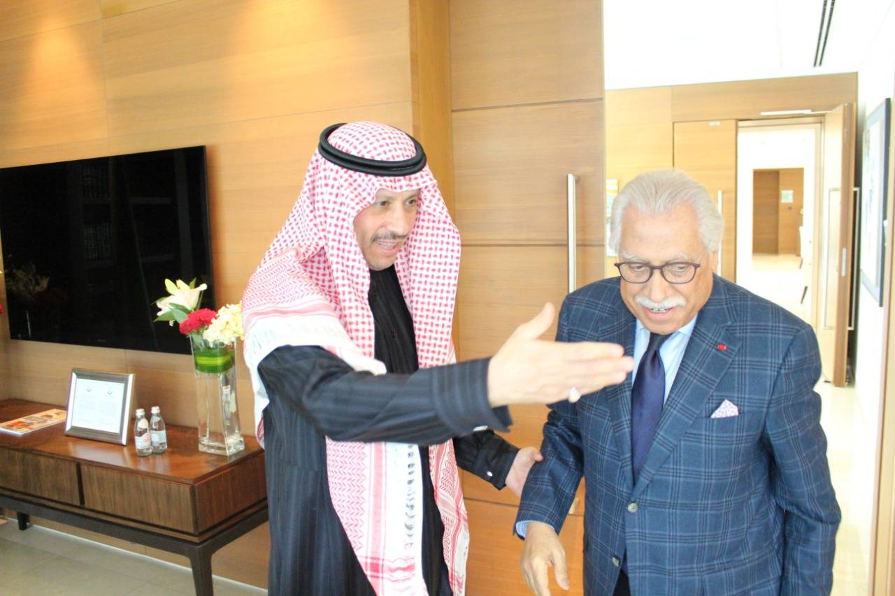 سفير المملكة لدى الأردن يلتقي سفيرة هولندا وعضو المعهد الملكي للدراسات الدينية في الأردن