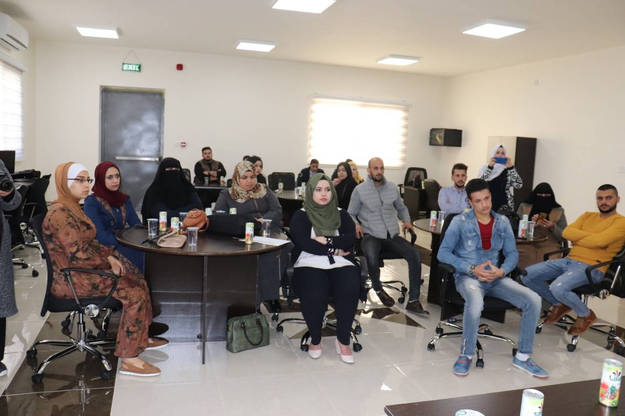 محاضرة بعنوان دور الأدب في مواجهة الإرهاب والتطرف  في الطفيلة