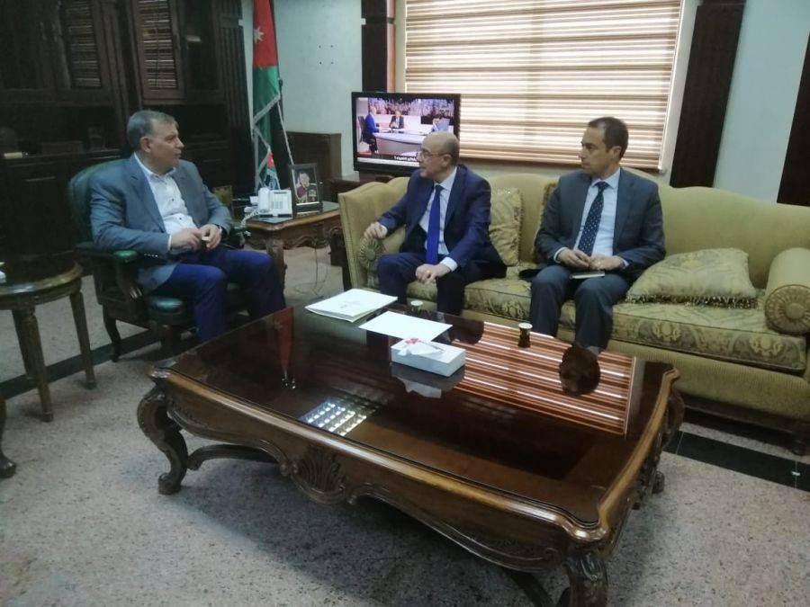 وزير الصحة يلتقي السفير التونسي لدى المملكة