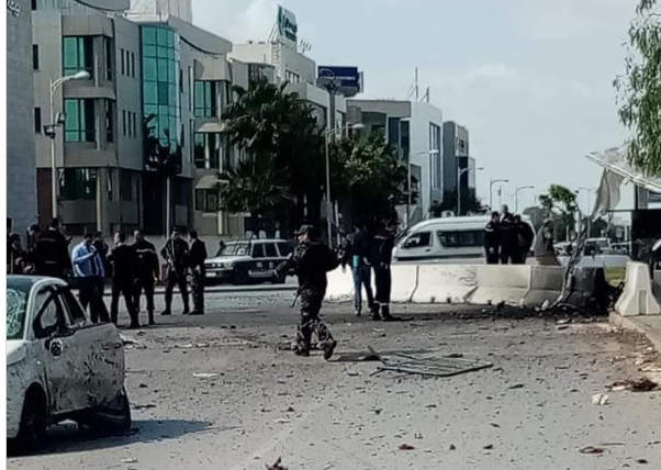 مصرع ارهابيين واستشهاد رجل أمن في تفجير ارهابي بمحيط السفارة الأميركية بتونس