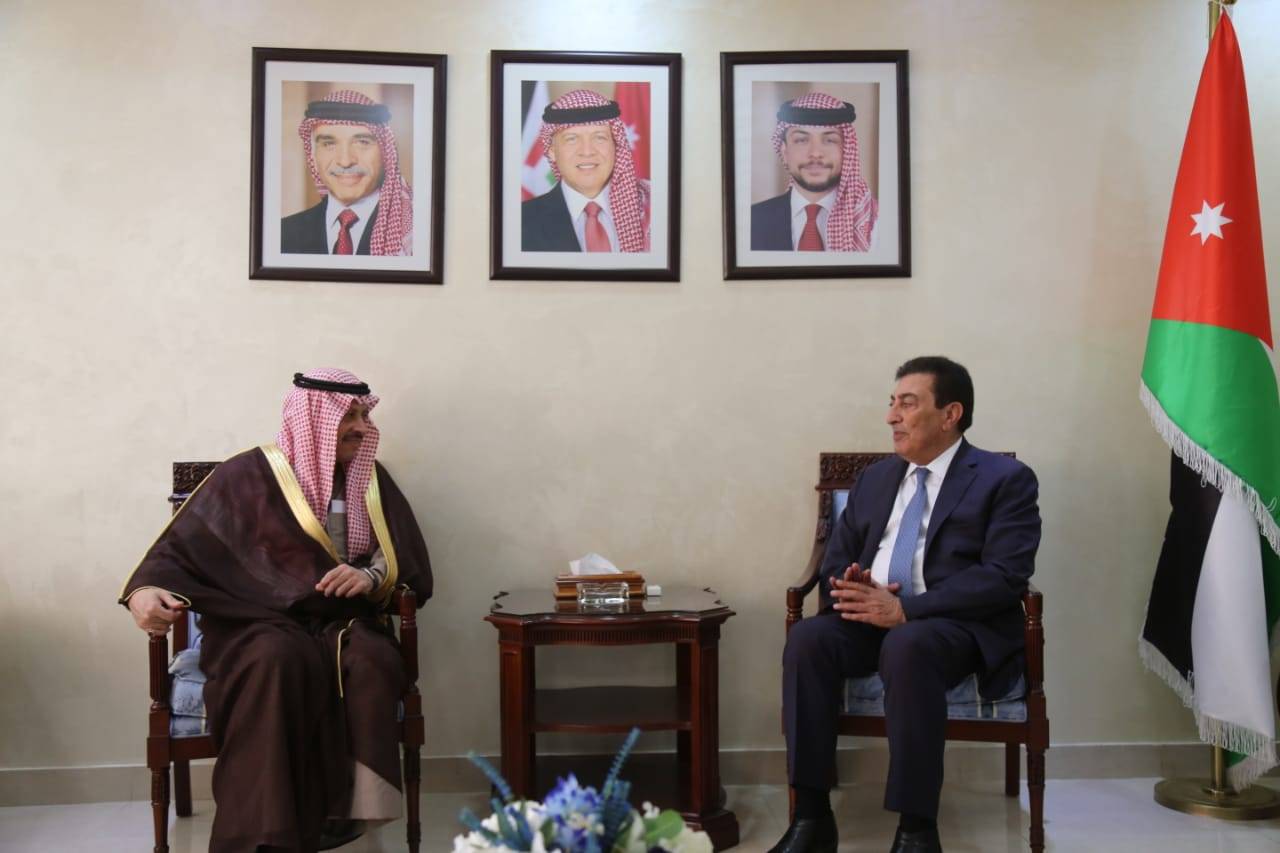 سفير المملكة العربية السعودية لدى الأردن يلتقي رئيس مجلس النواب الأردني