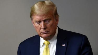 البيت الابيض يوضح حقيقة خضوع ترمب لاختبار الكشف عن الإصابة بكورونا